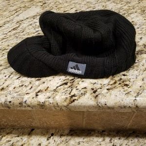 Adidas billed beanie